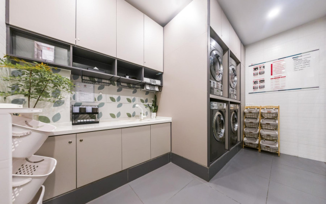 Homeinn Selected Wuxi Zhongshan Road Sanyang Square Metro Station