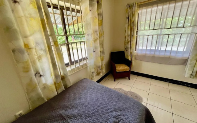 Tropical Paradise in Paramaribo 3 - Room House