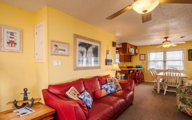 Beach Barn by Oak Island Accommodations