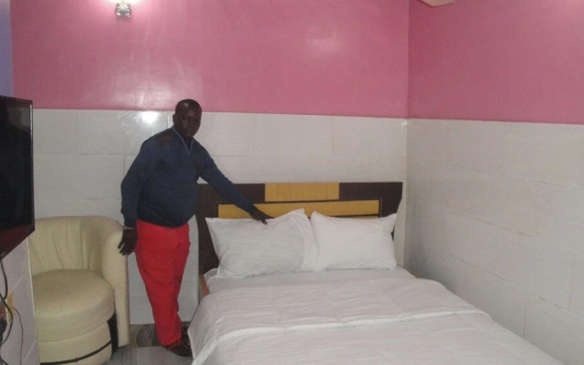 Ocean Palace Guest Inn