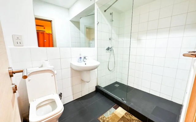 The Gallery Apartment