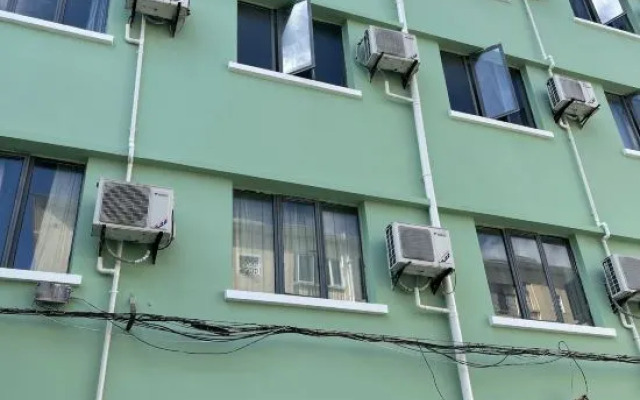 Yuejia Hotel (Shanghai Minhang Jiaoda)
