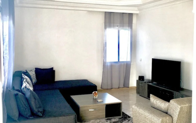 Luxurious Apartment with Private Garden