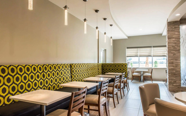 Comfort Inn & Suites Valdosta I-75