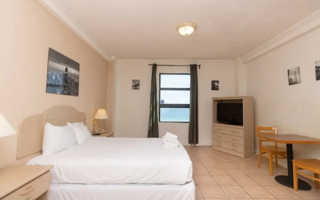 770 Ocean View Hollywood