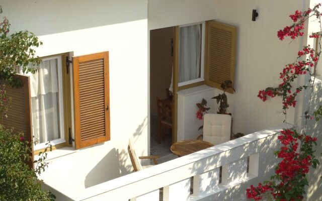 Naxos Lane Center Studios