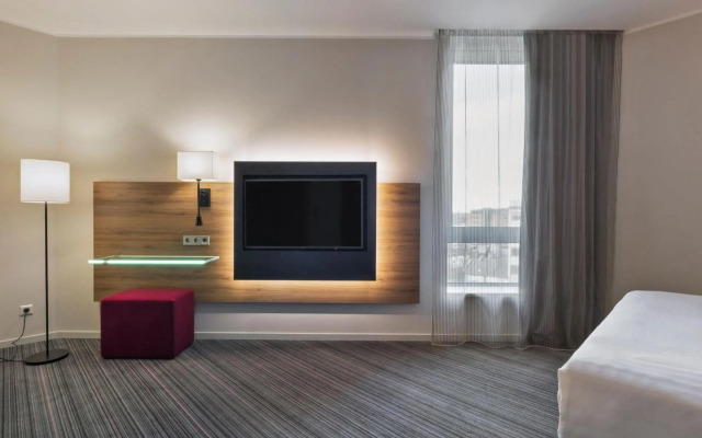 Moxy Copenhagen Sydhavnen