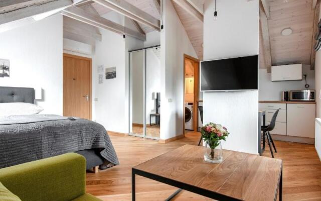 Piano Apartments