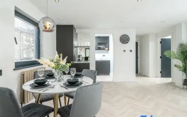 Gorgeous XL Flat, close to Elephant and Castle