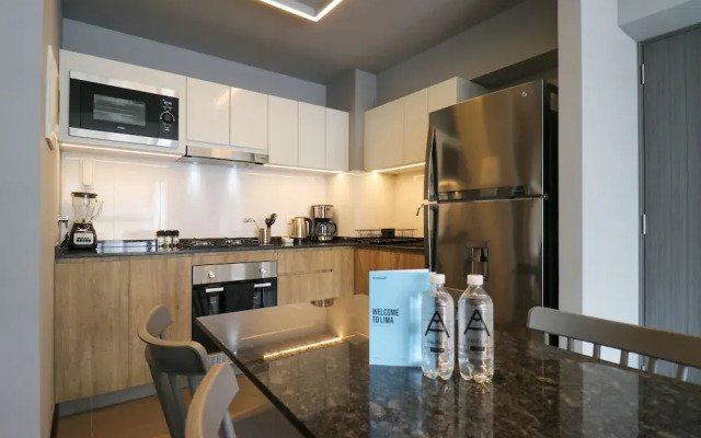 w Elegant 2BR w Great Deco in San Isidro