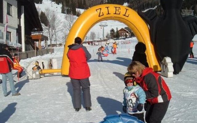 Chalet Catton Appartements and Rooms