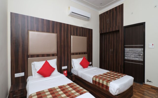 OYO 12126 Hotel Shagun Residency