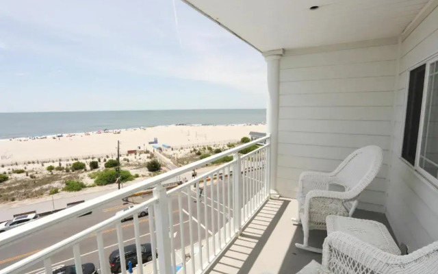 Marquis de Lafayette Hotel