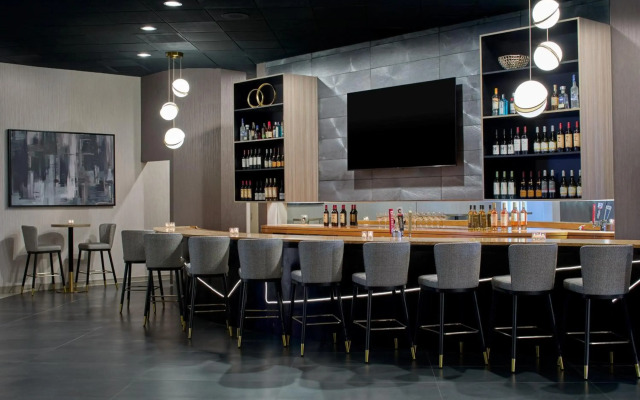 Delta Hotels by Marriott Toledo