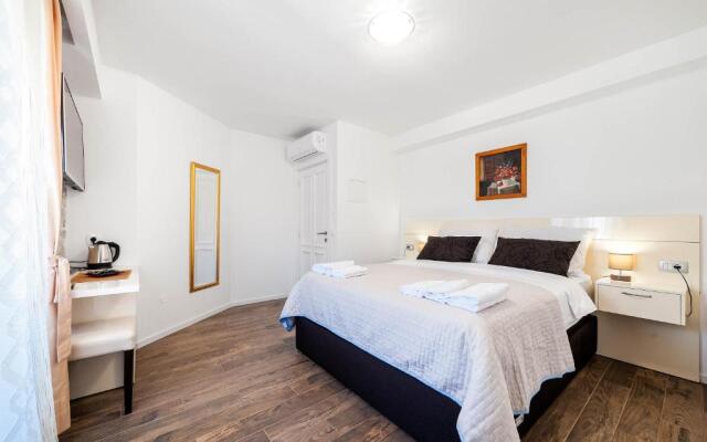 Apartments Palace Rialto