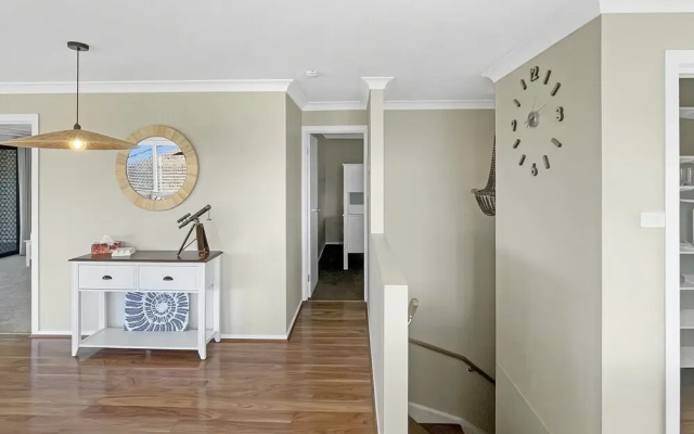 Coastal Upper-level Home With Pool Access