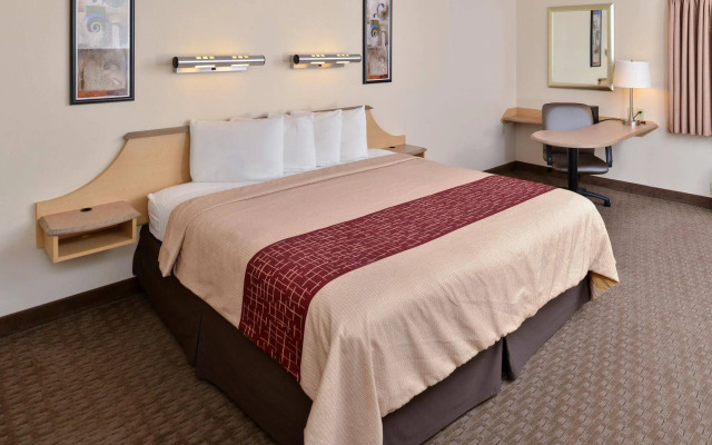 Red Roof Inn Seattle Airport - SEATAC