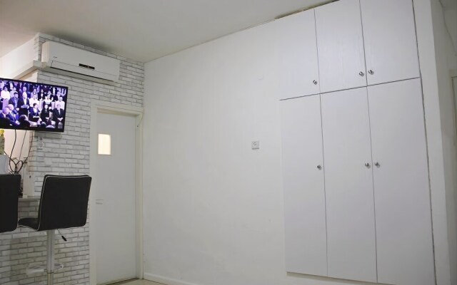GK Apartments  - Gad Mahnes 25
