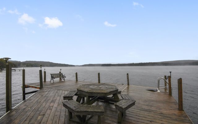 Mountain Lake Paradise