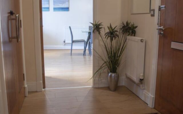 Karah Suites - Motorpoint Arena