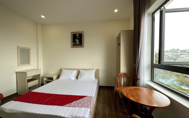 Capital O 1208 Phong Van Villa