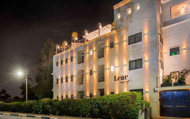 Lear Sense - Experience Luxury Hotel