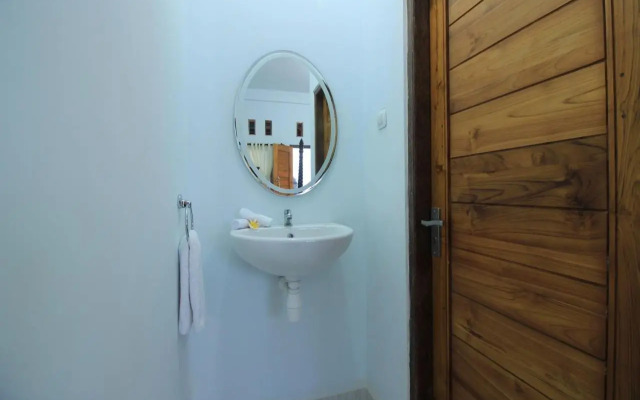 Adila Warung And Homestay
