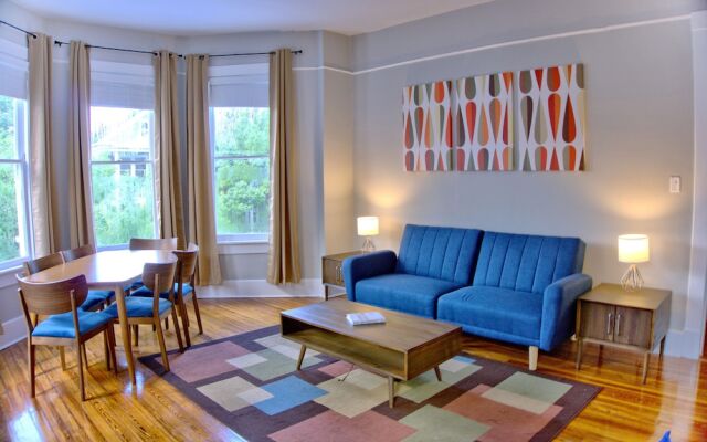 Beautiful Brick 2 Bedroom Home