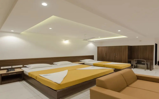 Hotel Karuna Residency