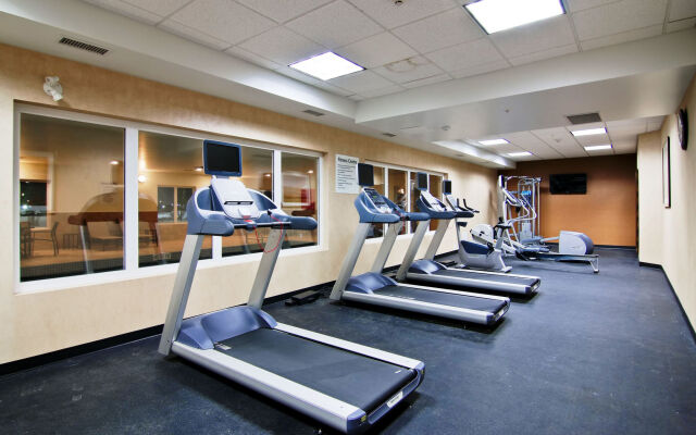 Clarion Hotel & Conference Centre