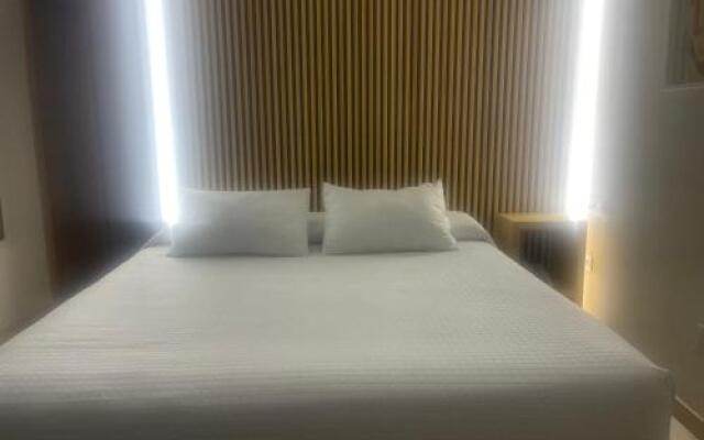 Hotel Orly