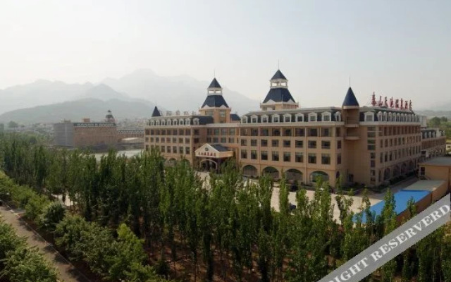 Tianchi Hotspring Hotel
