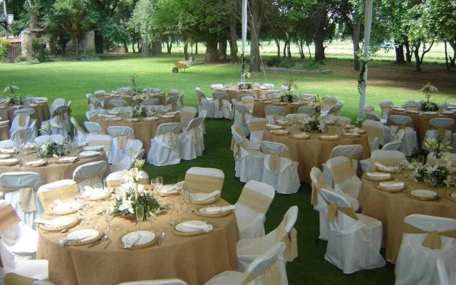Hotel Rancho El 7