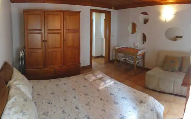 Cozy Apartment in Bairro Alto (Adults Only)