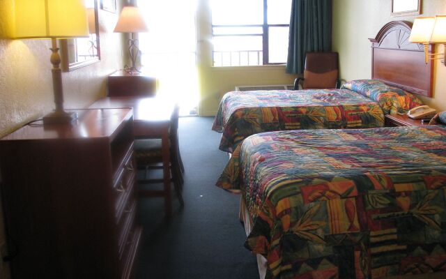 Summer Breeze Motel