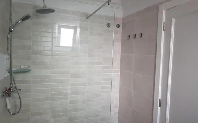 Central PENTHOUSE with TERRACE and free PARKING