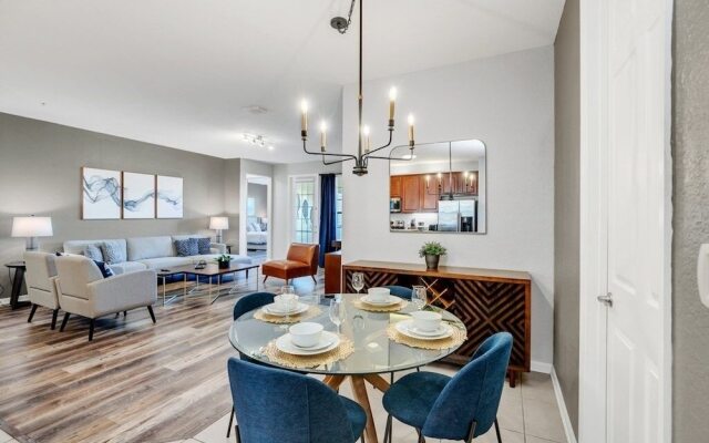 Vista Cay Magic 3 Bedroom Condo by RedAwning