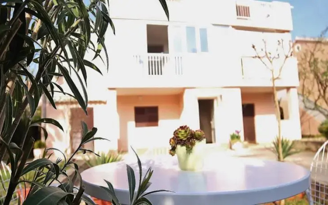 Apartment Lutrovic 202