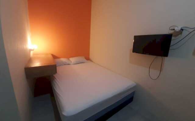 OYO 93274 Oren Home Bekasi