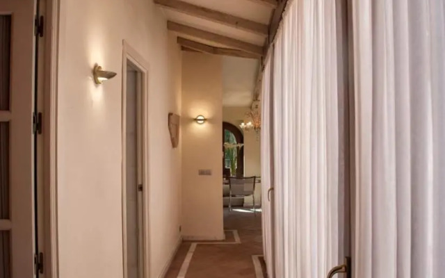 Oriental Apartment Gardens Views 2 pax