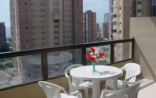 Los Gemelos 1 - Aloturin Benidorm
