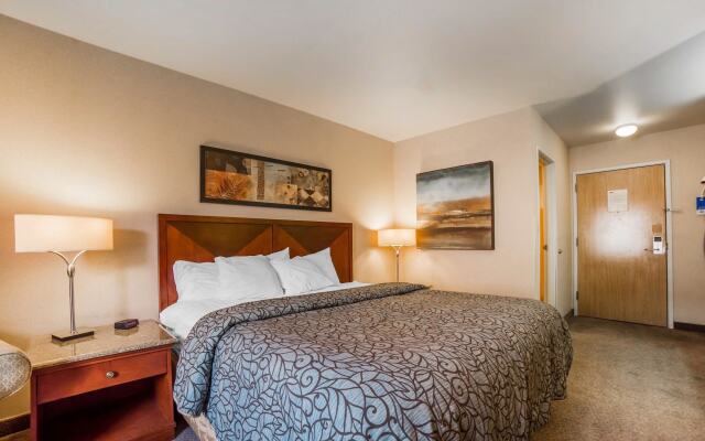 Rodeway Inn & Suites - Nampa