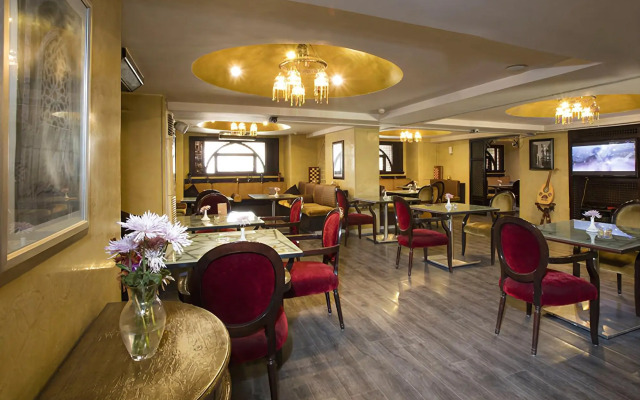 Al Nabila Hotel