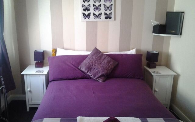 Twin Palms Guesthouse