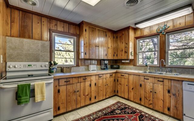 C-Scape by Condo-World