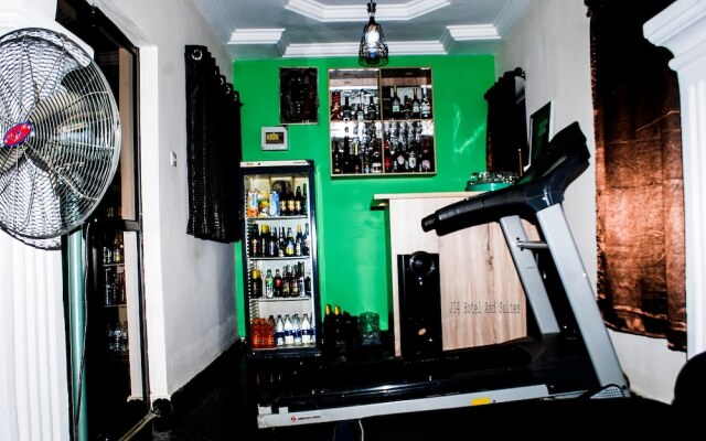 j14 hotel and suites