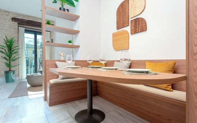 Exclusive Apartment in Seville. San Vicente I