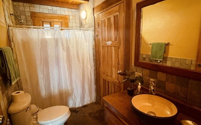 Urbano's Pacific Jungle Hostel