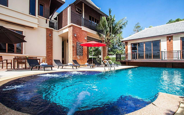 Beverly Thai House Pool Villa