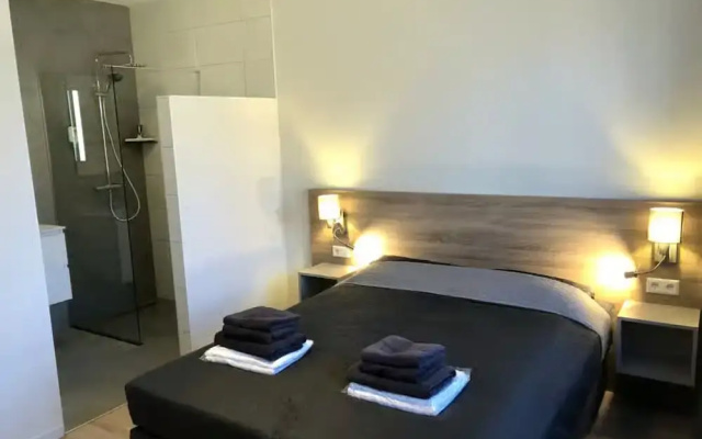 Beautiful Lodge Near Beach